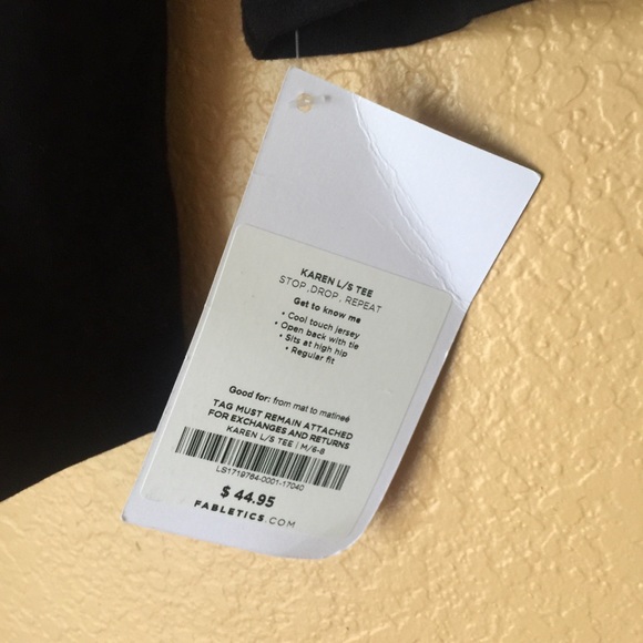 Fabletics Karen L/S Tee - Medium - new with tags - Picture 3 of 6